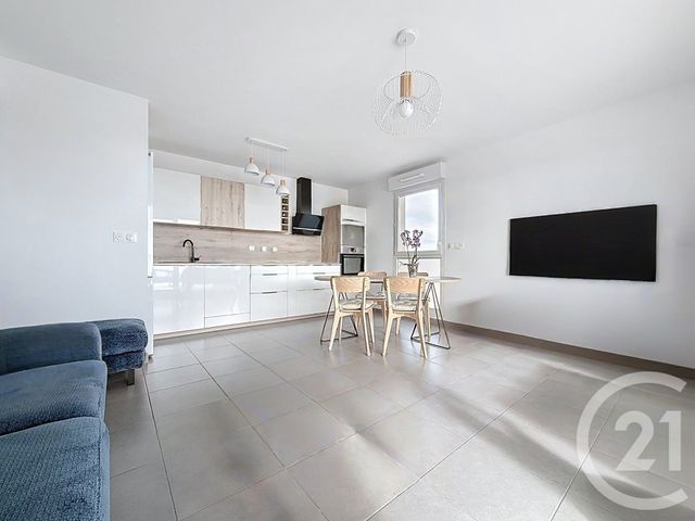 Appartement F3 à louer - 3 pièces - 59.3 m2 - SETE - 34 - LANGUEDOC-ROUSSILLON - Century 21 Alizés - Puig Immobilier