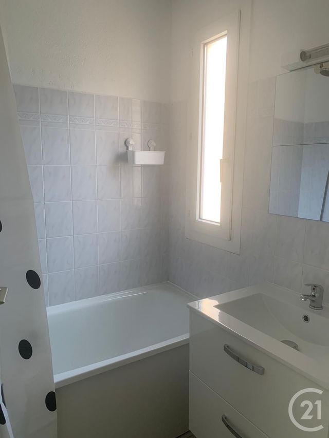 Appartement F2 bis à louer - 2 pièces - 31.12 m2 - SETE - 34 - LANGUEDOC-ROUSSILLON - Century 21 Alizés - Puig Immobilier
