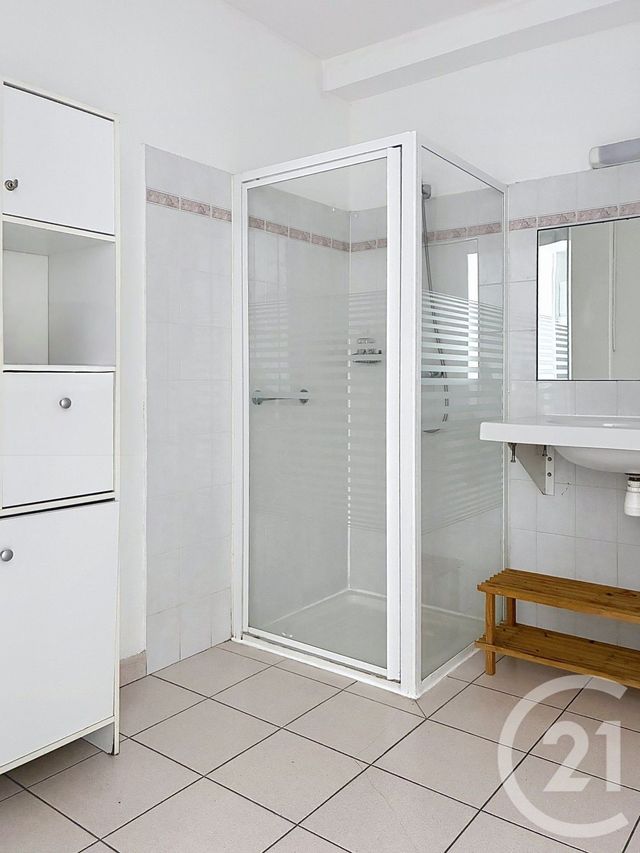 Appartement F2 à louer - 2 pièces - 36.5 m2 - SETE - 34 - LANGUEDOC-ROUSSILLON - Century 21 Alizés - Puig Immobilier