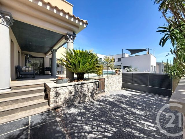 maison à vendre - 11 pièces - 210.0 m2 - SETE - 34 - LANGUEDOC-ROUSSILLON - Century 21 Alizés - Puig Immobilier