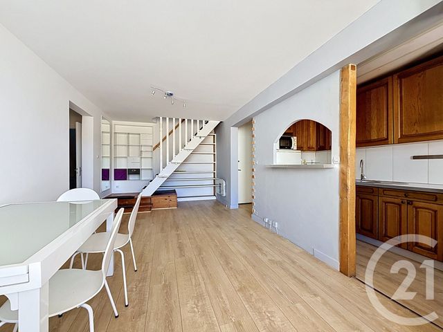 Appartement Duplex à vendre - 3 pièces - 54.89 m2 - SETE - 34 - LANGUEDOC-ROUSSILLON - Century 21 Alizés - Puig Immobilier