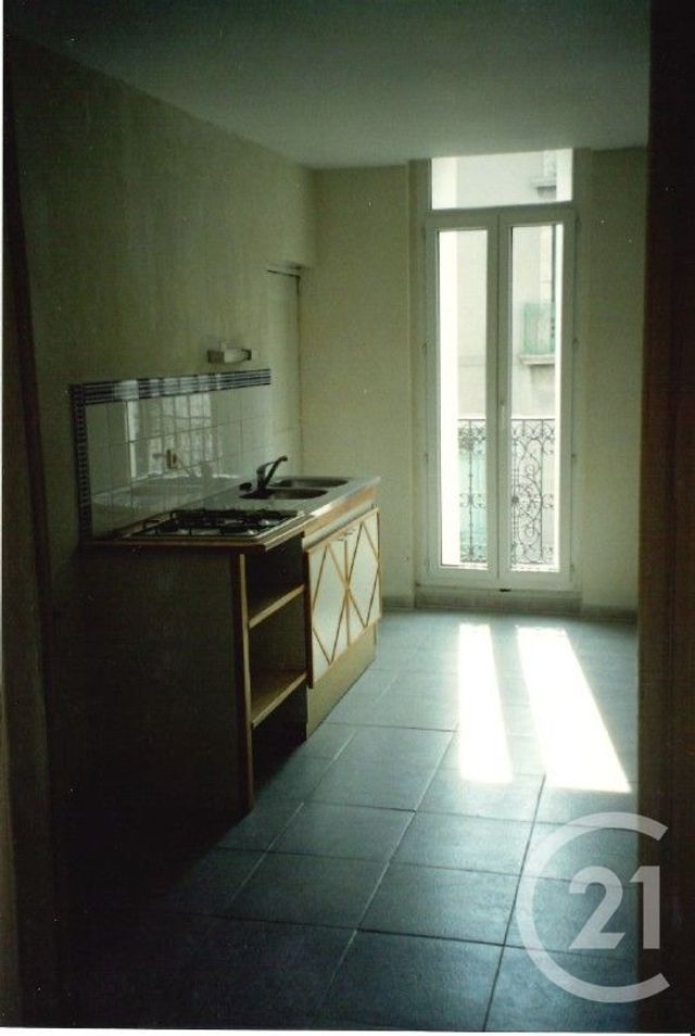 Appartement F2 à louer - 2 pièces - 35.1 m2 - GIGEAN - 34 - LANGUEDOC-ROUSSILLON - Century 21 Alizés - Puig Immobilier