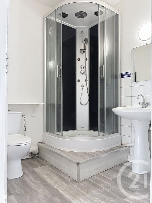 Appartement F2 à louer - 2 pièces - 35.1 m2 - GIGEAN - 34 - LANGUEDOC-ROUSSILLON - Century 21 Alizés - Puig Immobilier