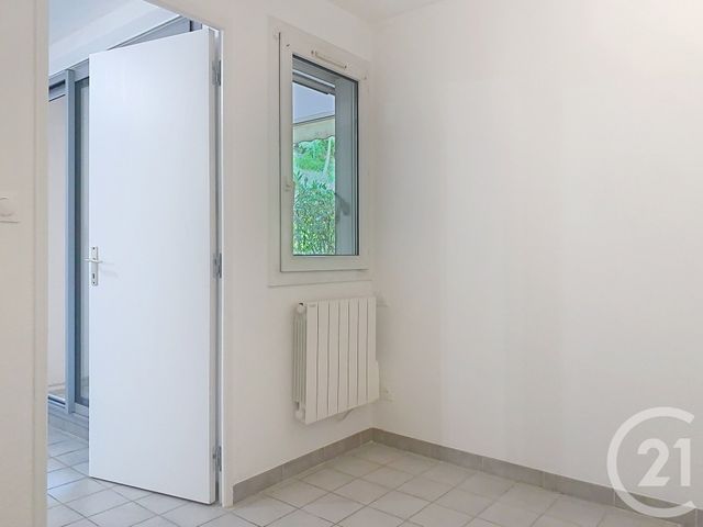 Appartement F2 à louer - 2 pièces - 26.44 m2 - SETE - 34 - LANGUEDOC-ROUSSILLON - Century 21 Alizés - Puig Immobilier