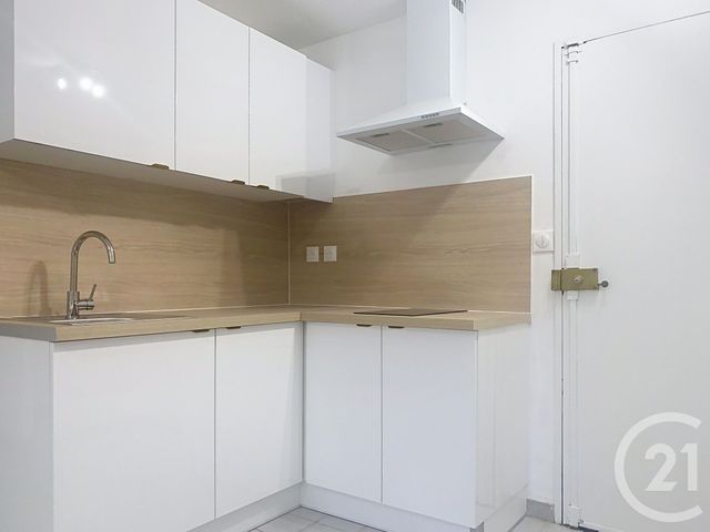 Appartement F2 à louer - 2 pièces - 26.44 m2 - SETE - 34 - LANGUEDOC-ROUSSILLON - Century 21 Alizés - Puig Immobilier