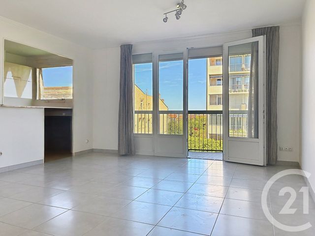 Appartement F3 à louer - 3 pièces - 58.8 m2 - SETE - 34 - LANGUEDOC-ROUSSILLON - Century 21 Alizés - Puig Immobilier