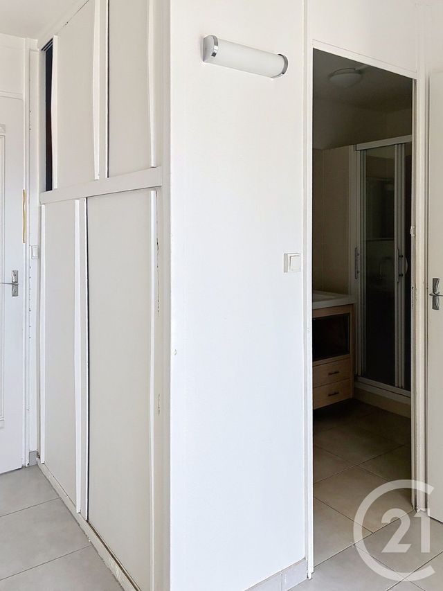 Appartement F3 à louer - 3 pièces - 58.8 m2 - SETE - 34 - LANGUEDOC-ROUSSILLON - Century 21 Alizés - Puig Immobilier