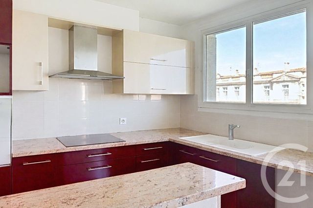 Appartement F3 à louer - 3 pièces - 58.8 m2 - SETE - 34 - LANGUEDOC-ROUSSILLON - Century 21 Alizés - Puig Immobilier