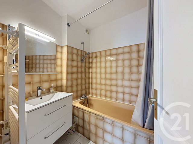 Appartement F2 à vendre - 2 pièces - 39.43 m2 - SETE - 34 - LANGUEDOC-ROUSSILLON - Century 21 Alizés - Puig Immobilier