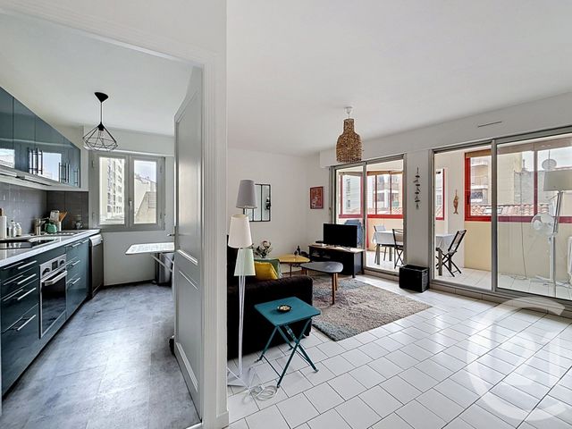 Appartement F2 à vendre - 2 pièces - 39.43 m2 - SETE - 34 - LANGUEDOC-ROUSSILLON - Century 21 Alizés - Puig Immobilier