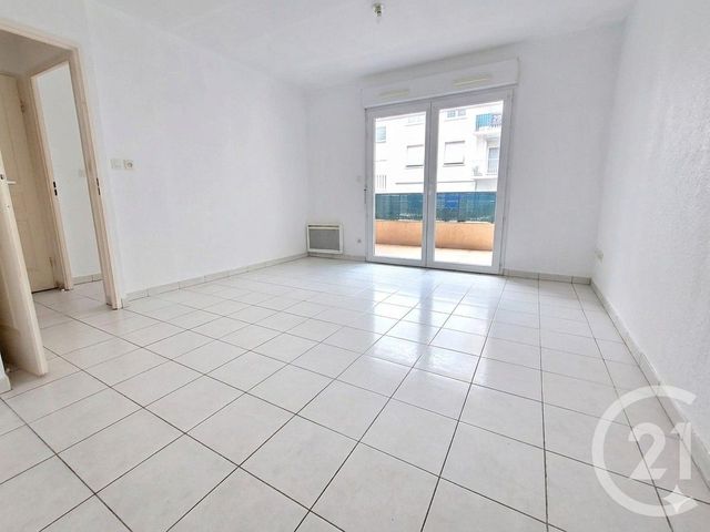 Appartement F2 à louer - 2 pièces - 39.9 m2 - SETE - 34 - LANGUEDOC-ROUSSILLON - Century 21 Alizés - Puig Immobilier
