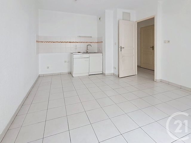 Appartement F2 à louer - 2 pièces - 39.9 m2 - SETE - 34 - LANGUEDOC-ROUSSILLON - Century 21 Alizés - Puig Immobilier