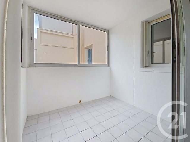 Appartement F2 à vendre - 2 pièces - 32.19 m2 - SETE - 34 - LANGUEDOC-ROUSSILLON - Century 21 Alizés - Puig Immobilier