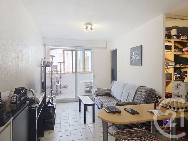 Appartement F2 à vendre - 2 pièces - 32.19 m2 - SETE - 34 - LANGUEDOC-ROUSSILLON - Century 21 Alizés - Puig Immobilier
