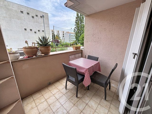 Appartement T2 à vendre - 2 pièces - 25.0 m2 - SETE - 34 - LANGUEDOC-ROUSSILLON - Century 21 Alizés - Puig Immobilier