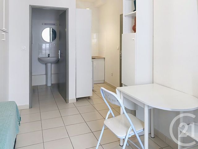Appartement F1 à louer - 1 pièce - 16.58 m2 - SETE - 34 - LANGUEDOC-ROUSSILLON - Century 21 Alizés - Puig Immobilier