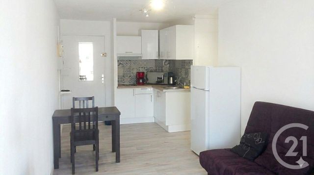 Appartement F2 à louer - 2 pièces - 34.2 m2 - SETE - 34 - LANGUEDOC-ROUSSILLON - Century 21 Alizés - Puig Immobilier