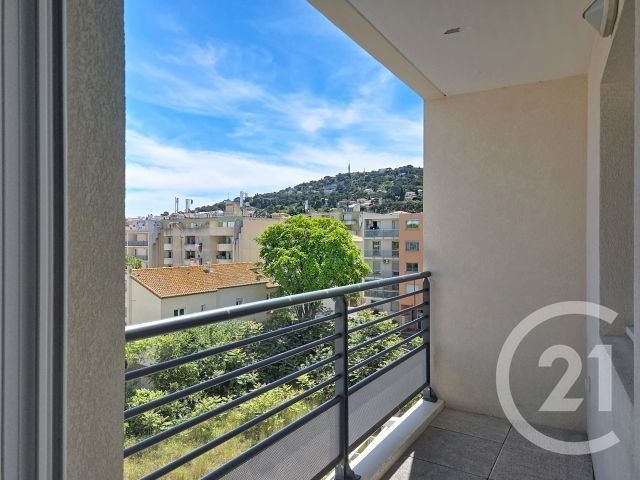 Appartement F2 à vendre - 2 pièces - 30.16 m2 - SETE - 34 - LANGUEDOC-ROUSSILLON - Century 21 Alizés - Puig Immobilier