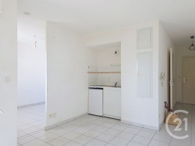Appartement F2 à vendre - 2 pièces - 30.16 m2 - SETE - 34 - LANGUEDOC-ROUSSILLON - Century 21 Alizés - Puig Immobilier