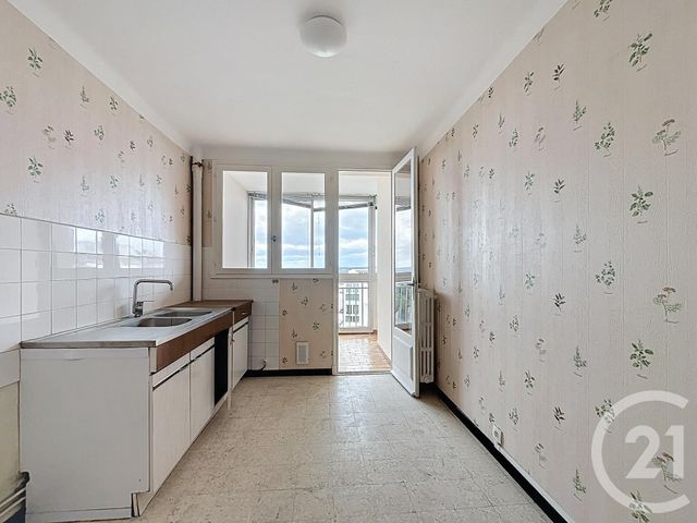 Appartement F3 à vendre - 3 pièces - 62.57 m2 - SETE - 34 - LANGUEDOC-ROUSSILLON - Century 21 Alizés - Puig Immobilier