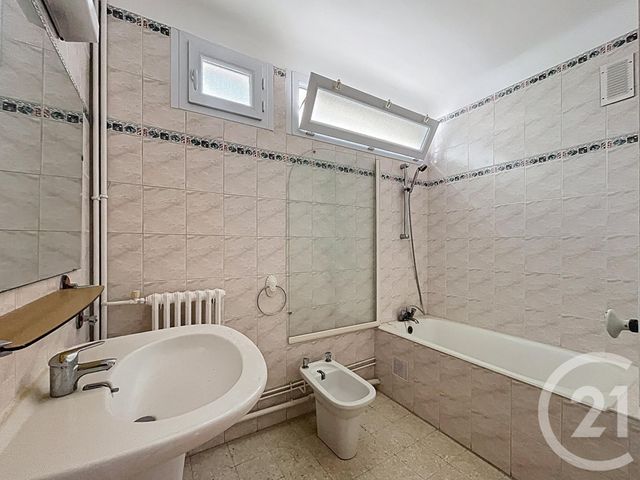 Appartement F3 à vendre - 3 pièces - 62.57 m2 - SETE - 34 - LANGUEDOC-ROUSSILLON - Century 21 Alizés - Puig Immobilier