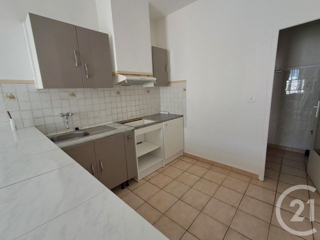 Appartement F2 à louer - 2 pièces - 40.55 m2 - MEZE - 34 - LANGUEDOC-ROUSSILLON - Century 21 Alizés - Puig Immobilier
