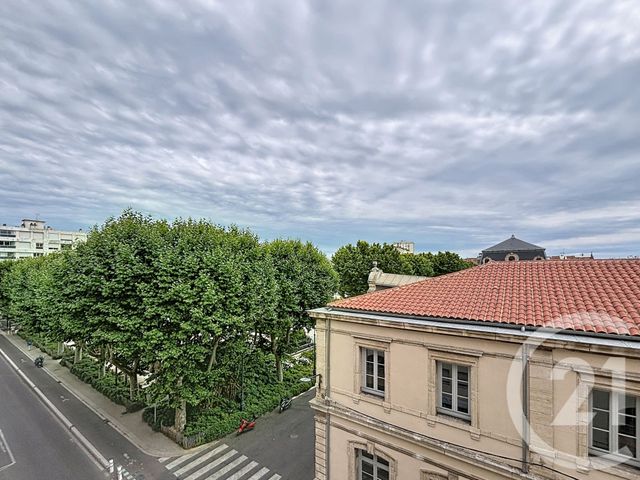 Appartement F2 à vendre - 2 pièces - 37.41 m2 - SETE - 34 - LANGUEDOC-ROUSSILLON - Century 21 Alizés - Puig Immobilier