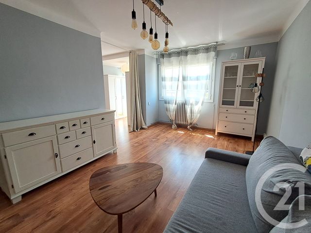 Appartement F3 à louer - 4 pièces - 82.0 m2 - SETE - 34 - LANGUEDOC-ROUSSILLON - Century 21 Alizés - Puig Immobilier