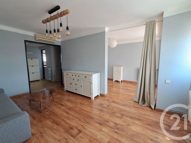 Appartement F3 à louer - 4 pièces - 82.0 m2 - SETE - 34 - LANGUEDOC-ROUSSILLON - Century 21 Alizés - Puig Immobilier