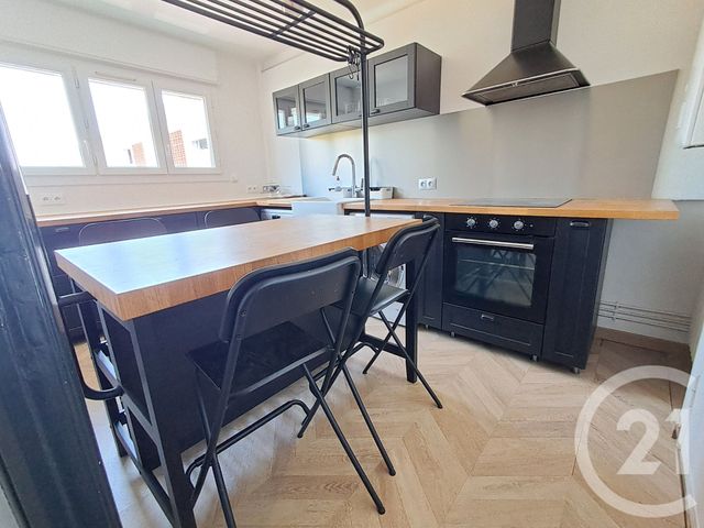 Appartement F3 à louer - 4 pièces - 82.0 m2 - SETE - 34 - LANGUEDOC-ROUSSILLON - Century 21 Alizés - Puig Immobilier
