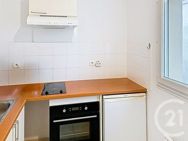 Appartement F2 à louer - 2 pièces - 41.07 m2 - SETE - 34 - LANGUEDOC-ROUSSILLON - Century 21 Alizés - Puig Immobilier