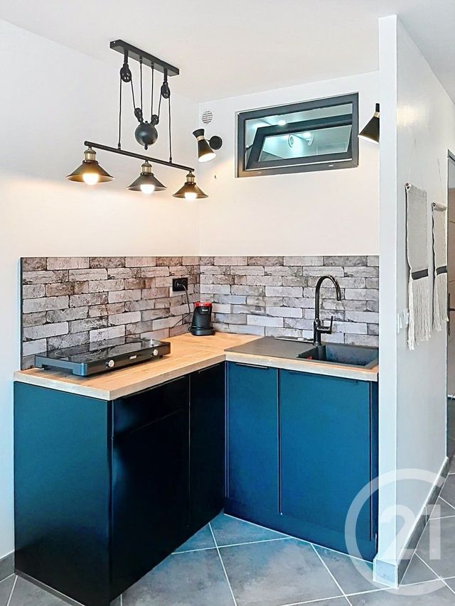 Appartement F1 à louer - 1 pièce - 26.36 m2 - SETE - 34 - LANGUEDOC-ROUSSILLON - Century 21 Alizés - Puig Immobilier