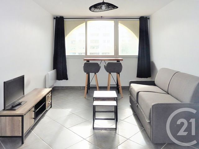 Appartement F1 à louer - 1 pièce - 26.36 m2 - SETE - 34 - LANGUEDOC-ROUSSILLON - Century 21 Alizés - Puig Immobilier