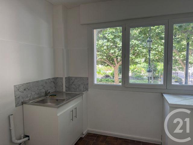 Appartement à vendre - 3 pièces - 64.79 m2 - SETE - 34 - LANGUEDOC-ROUSSILLON - Century 21 Alizés - Puig Immobilier