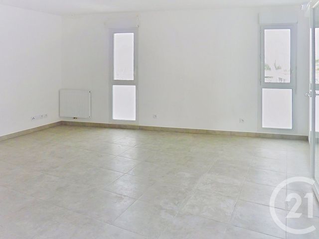 Appartement F3 à louer - 3 pièces - 63.4 m2 - SETE - 34 - LANGUEDOC-ROUSSILLON - Century 21 Alizés - Puig Immobilier