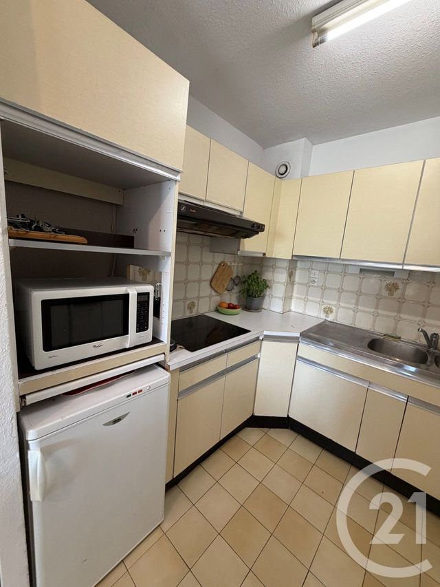 Appartement F2 à louer - 2 pièces - 41.94 m2 - SETE - 34 - LANGUEDOC-ROUSSILLON - Century 21 Alizés - Puig Immobilier