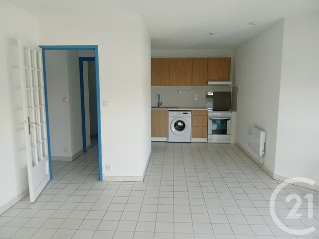 Appartement F3 à louer - 3 pièces - 62.9 m2 - SETE - 34 - LANGUEDOC-ROUSSILLON - Century 21 Alizés - Puig Immobilier