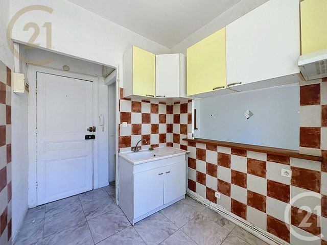 Appartement T2 à vendre - 2 pièces - 29.5 m2 - SETE - 34 - LANGUEDOC-ROUSSILLON - Century 21 Alizés - Puig Immobilier