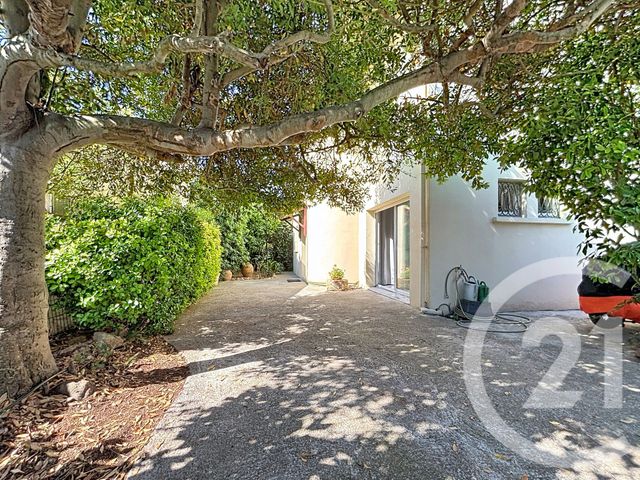 maison à vendre - 7 pièces - 178.11 m2 - BALARUC LES BAINS - 34 - LANGUEDOC-ROUSSILLON - Century 21 Alizés - Puig Immobilier