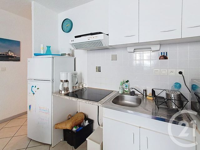 Appartement F2 à louer - 2 pièces - 31.63 m2 - SETE - 34 - LANGUEDOC-ROUSSILLON - Century 21 Alizés - Puig Immobilier