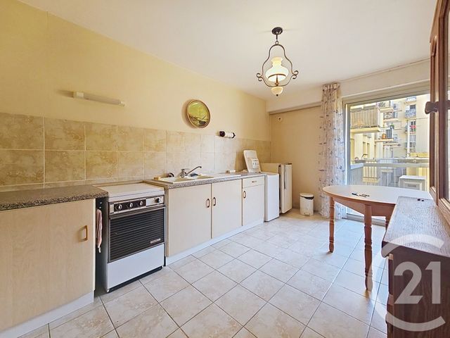 Appartement F3 à vendre - 4 pièces - 91.71 m2 - SETE - 34 - LANGUEDOC-ROUSSILLON - Century 21 Alizés - Puig Immobilier