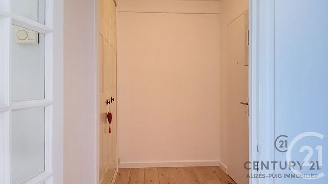 Appartement F2 à vendre - 2 pièces - 56.12 m2 - SETE - 34 - LANGUEDOC-ROUSSILLON - Century 21 Alizés - Puig Immobilier
