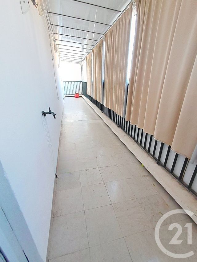 Appartement F4 à louer - 4 pièces - 98.51 m2 - SETE - 34 - LANGUEDOC-ROUSSILLON - Century 21 Alizés - Puig Immobilier