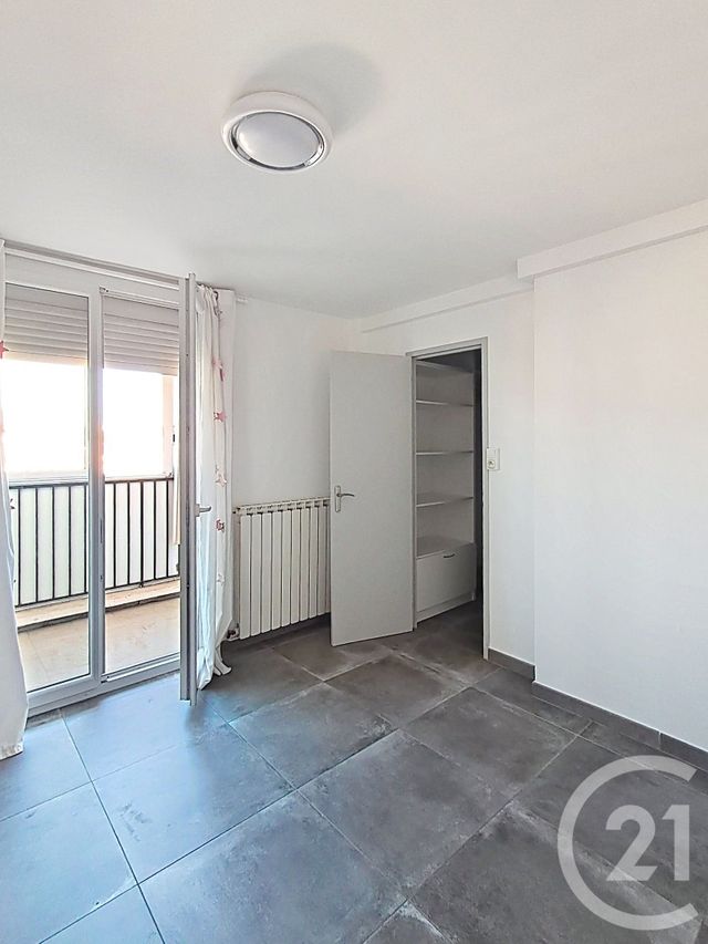Appartement F4 à louer - 4 pièces - 98.51 m2 - SETE - 34 - LANGUEDOC-ROUSSILLON - Century 21 Alizés - Puig Immobilier