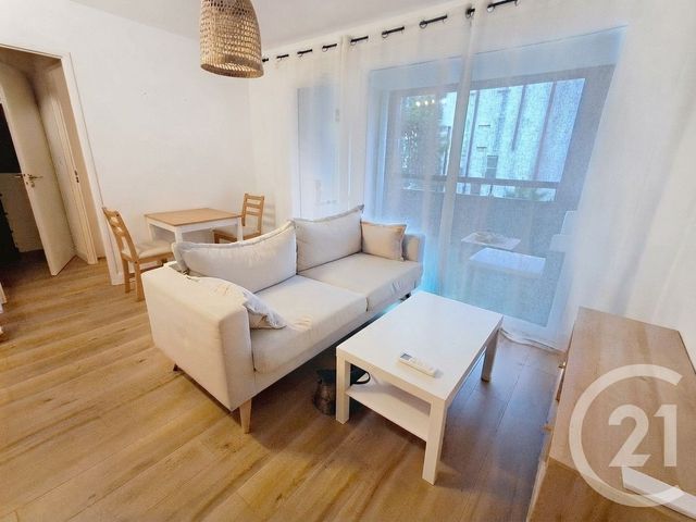 Appartement F2 à louer - 2 pièces - 39.65 m2 - SETE - 34 - LANGUEDOC-ROUSSILLON - Century 21 Alizés - Puig Immobilier