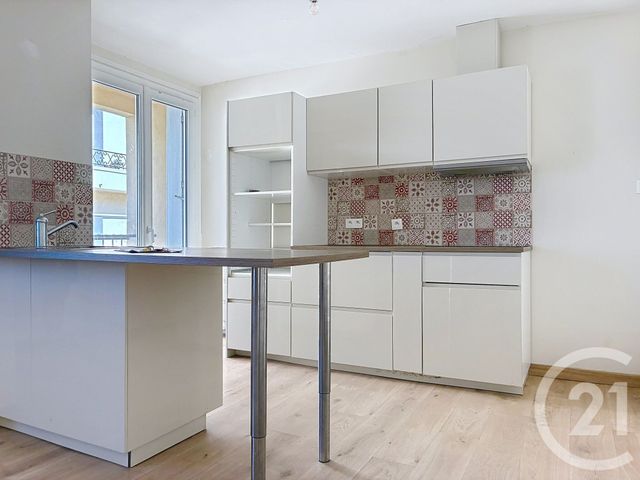 Appartement F4 à louer - 4 pièces - 77.1 m2 - SETE - 34 - LANGUEDOC-ROUSSILLON - Century 21 Alizés - Puig Immobilier