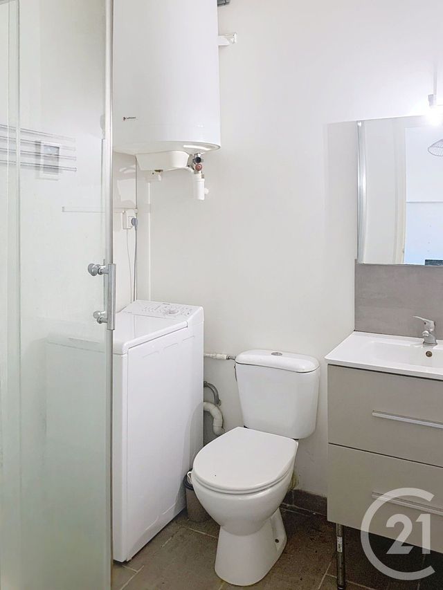 Appartement F2 à louer - 2 pièces - 24.68 m2 - SETE - 34 - LANGUEDOC-ROUSSILLON - Century 21 Alizés - Puig Immobilier