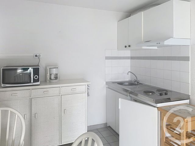 Appartement F2 bis à louer - 2 pièces - 31.12 m2 - SETE - 34 - LANGUEDOC-ROUSSILLON - Century 21 Alizés - Puig Immobilier
